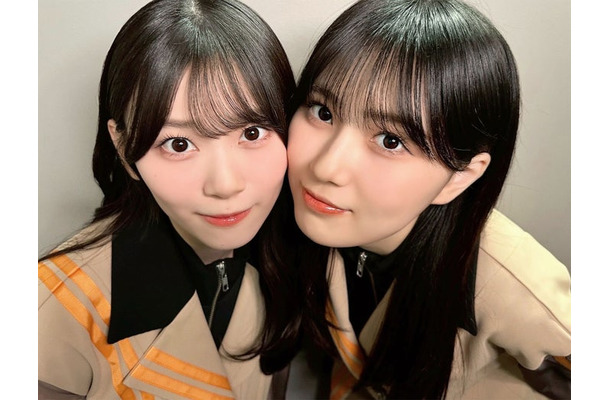的野美青、山下瞳月「櫻坂46写真集 櫻撮（さくさつ）VOL.01」（提供写真）