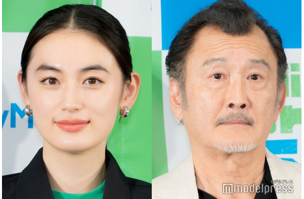 イベントに出席した八木莉可子、吉田鋼太郎（C）モデルプレス