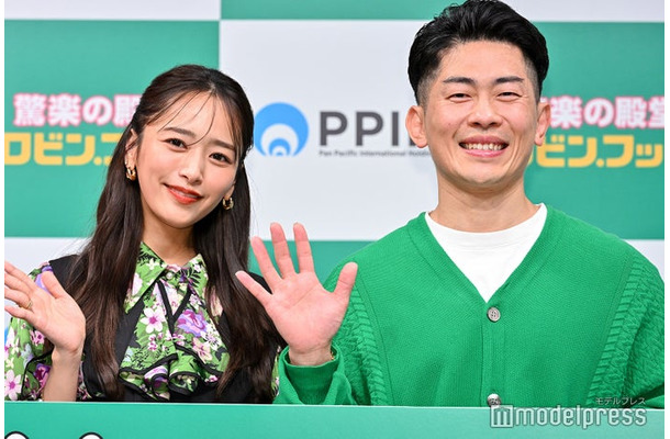 「PPIH 新業態(食品強化型ドンキ)戦略発表会」に出席した近藤千尋、太田博久(C)モデルプレス