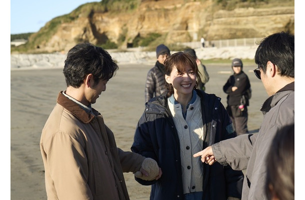 『人はなぜラブレターを書くのか』©2026 映画「人はなぜラブレターを書くのか」製作委員会