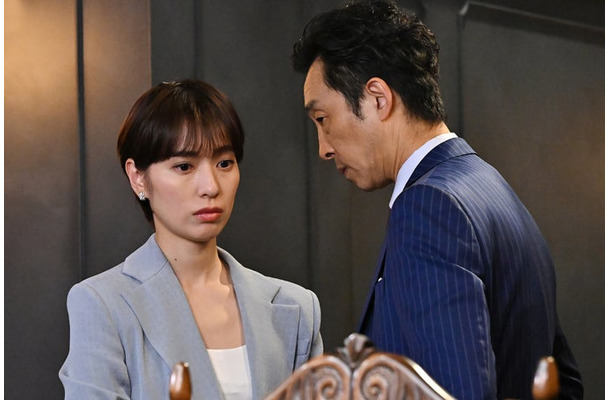 戸田恵梨香、北村有起哉「リブート」第8話(C)TBS