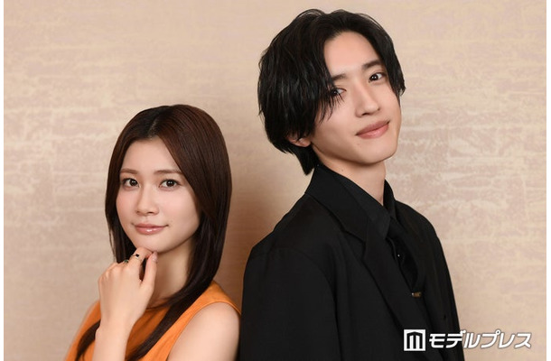 モデルプレスのインタビューに応じた道枝駿佑＆生見愛瑠（C）モデルプレス