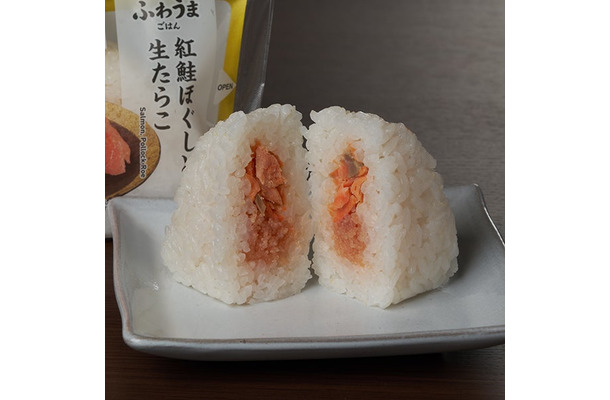 紅鮭ほぐしと生たらこ（税込295円）（提供写真）