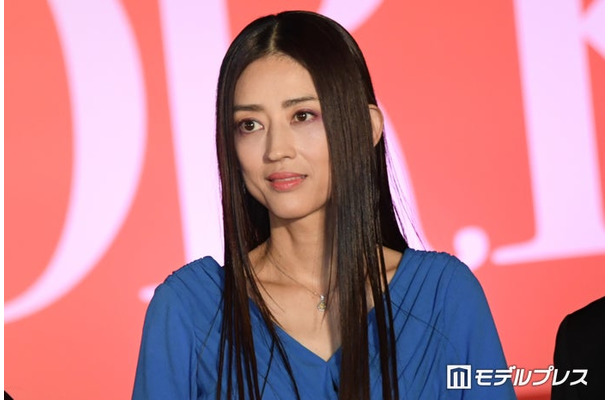 小沢真珠 (C)モデルプレス