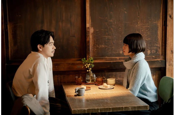 成田凌、杉咲花「冬のなんかさ、春のなんかね」第10話(C)日本テレビ