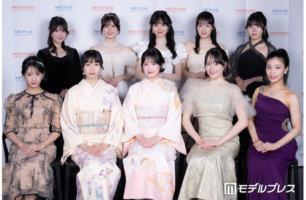 （前列左から）本田沙夢利さん、小木沙穂里さん、伊藤凌華さん、田中葵さん、齋藤真奈海さん（恒例左から）中本帆南さん、江川萌奈さん、田口心晴さん、大塚雛美さん、石井優衣さん（C）モデルプレス