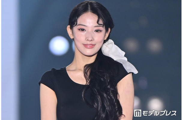 ジニ（C）モデルプレス