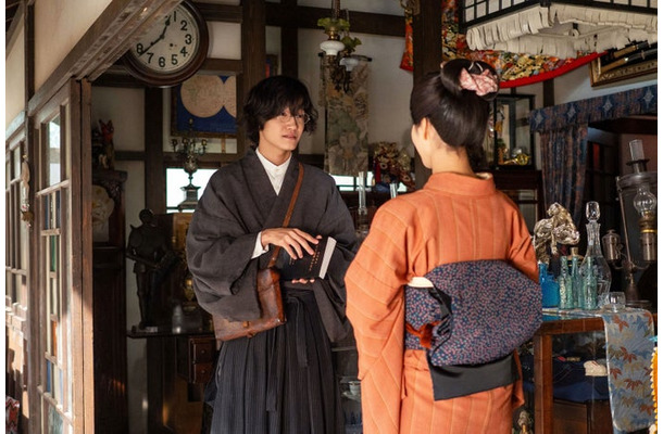 佐野晶哉、見上愛「風、薫る」第12話(C)NHK