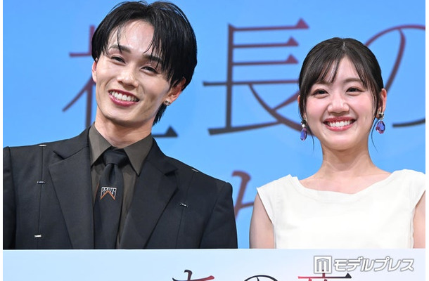 森次政裕、佐々木美玲(C)モデルプレス