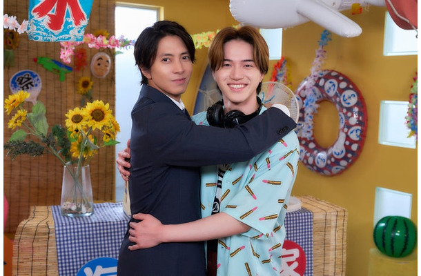 山下智久、岩崎大昇（C）大谷アキラ・夏原武・水野光博／小学館（C）2026 映画『正直不動産』製作委員会