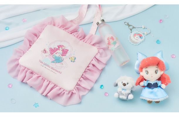 トートバッグ/ ウォーターボトル/ ミラーキーチェーン/ ぬいぐるみ＜アリエル＞/ぬいぐるみキーチェーン＜マックス＞© Disney