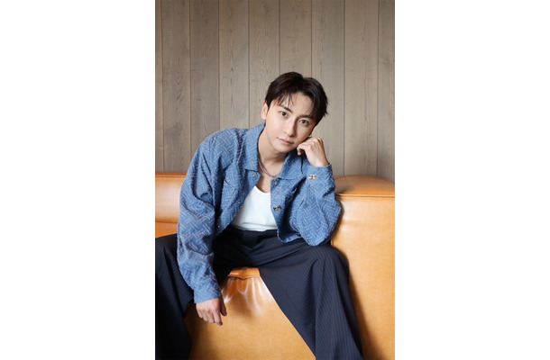 與真司郎（提供写真）