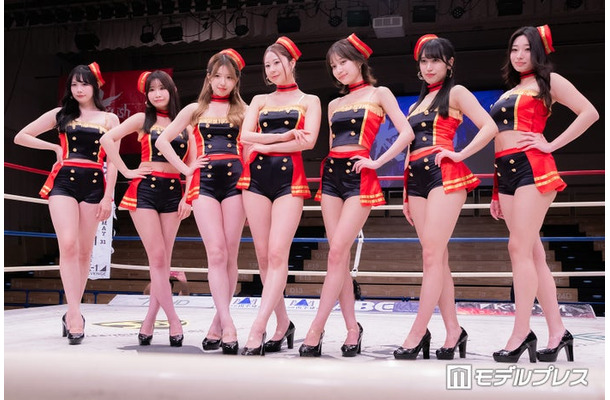 （左から）篠見星奈、愛花、荻野心、冨樫秋穂、永瀬ひな、西緒りり、星野琴（C）モデルプレス