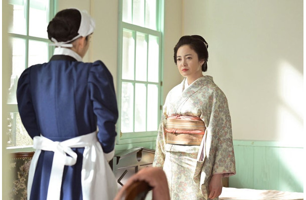 見上愛、仲間由紀恵「風、薫る」第36話(C)NHK