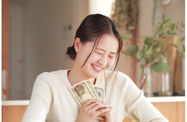 「楽にお金を貯める」のって可能なの？  ほったらかしでもとにかく貯まる「お金のヒミツ」とは