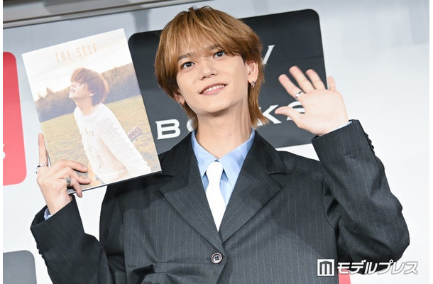 2nd写真集「THE SELF」刊行記念イベントを開催した中島颯太（C）モデルプレス