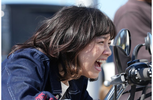 西野七瀬(C)2026「免許返納!?」製作委員会