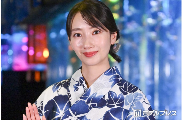 イベントに出席した波瑠（C）モデルプレス
