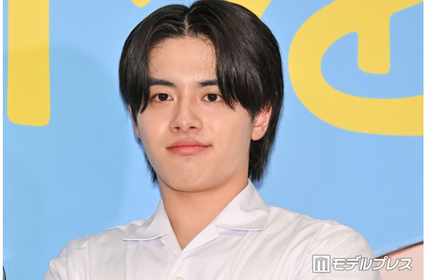 「成瀬は天下を取りにいく」囲み取材・公開ゲネプロに出席したISSEI(C)モデルプレス