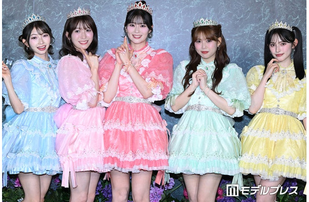 辻野かなみ、小泉遥香、坂井仁香、吉川ひより、菅田愛貴/超ときめき宣伝部(C)モデルプレス