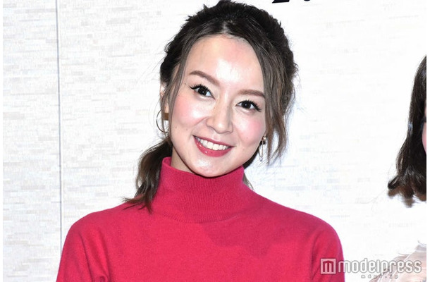 鈴木亜美(C)モデルプレス