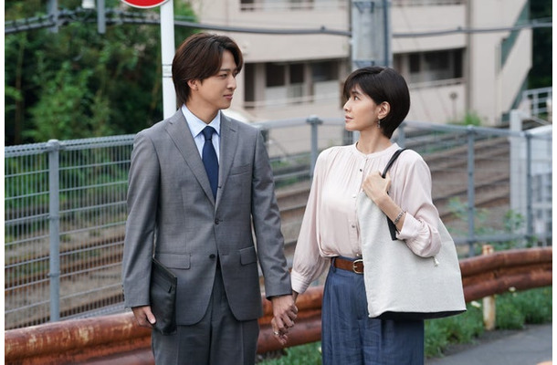 寺西拓人、内田有紀「ラストノート」第2話（C）フジテレビ