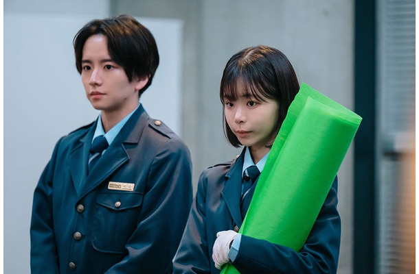 板垣李光人、趣里「大空港~GATE24~」第1話(C)テレビ朝日