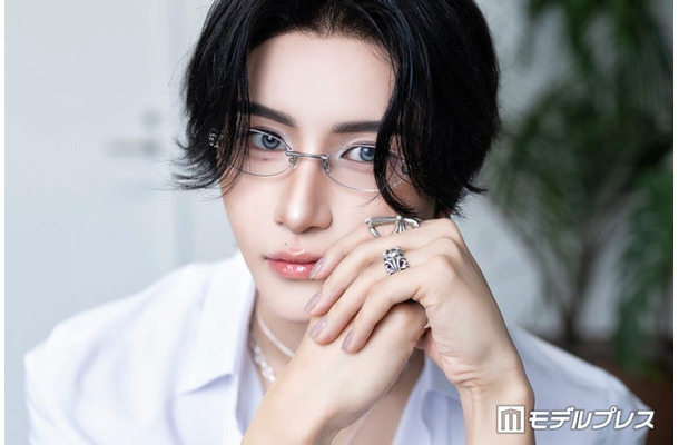 モデルプレスのインタビューに応じたGYUTAE（C）モデルプレス