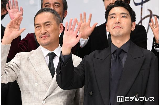 渡辺謙、柄本佑（C）モデルプレス