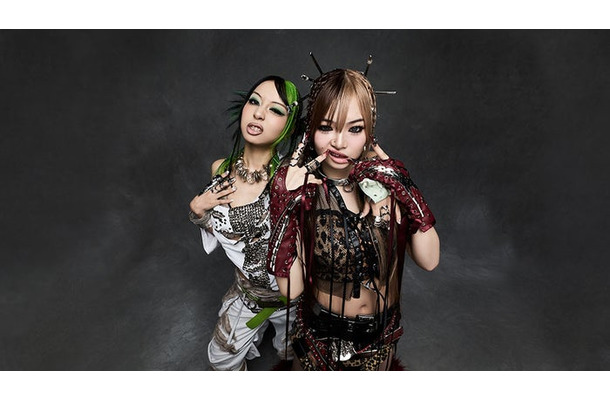 KOKONA、ASHA／TAKARA（提供写真）