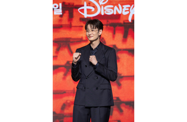 「殺し屋たちの店 2」© 2026 Disney and its related entities