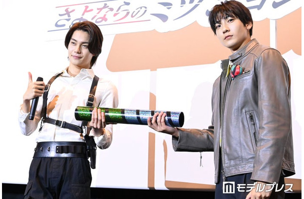 バトンタッチイベントに出席した今井竜太郎、秋谷郁甫(C)モデルプレス