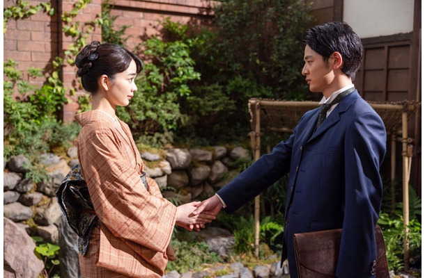見上愛、小林虎之介「風、薫る」第105話（C）NHK