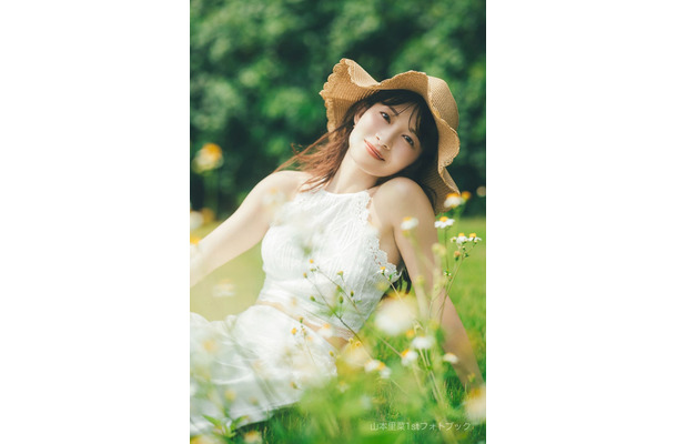 山本里菜（C）東京祐／講談社