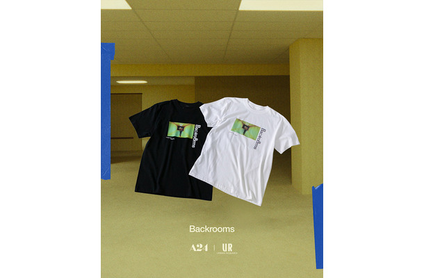 INTO THE FLIPSIDE TEE 9,900円