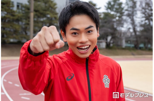 インタビューに応じた菅生新樹（C）モデルプレス