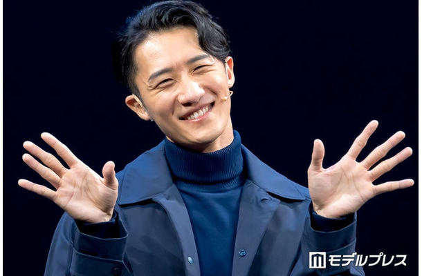 「タイムトラベラーズ・ワイフ」プレスコール・囲み取材に出席した岩本照（C）モデルプレス