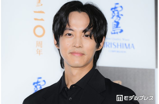 イベント発表会に出席した松坂桃李(C)モデルプレス