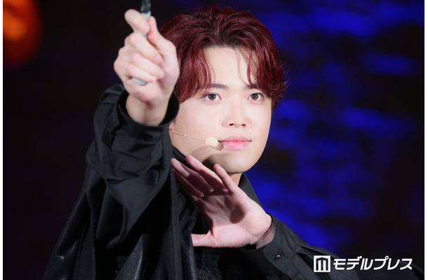イベントに出席した吉澤閑也（C）モデルプレス