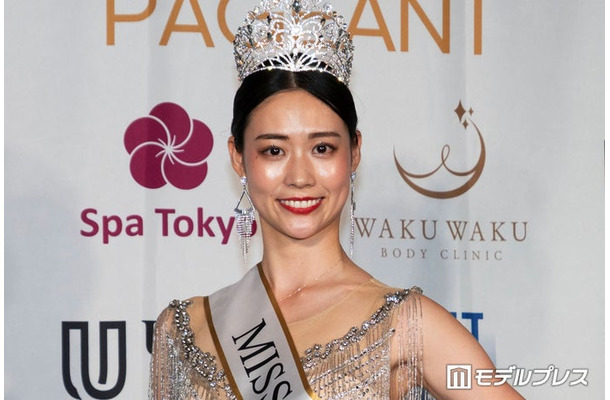「2026ミス・ジャパン」グランプリに輝いた中村彩乃さん（C）モデルプレス