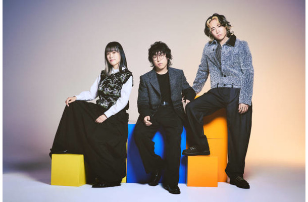 レトロリロン、Major 1st EP「アブノーマルライフハック」配信開始。ドラマ『再生のウズメ』OPテーマ「Dear」など全5曲
