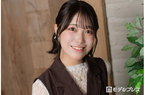 モデルプレスのインタビューに応じた赤平知優さん（C）モデルプレス