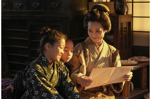 村上蘭、国仲涼子「ブラッサム」第4話（C）NHK