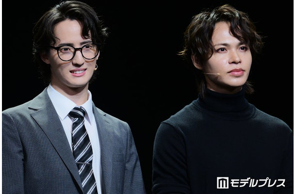 EX THEATER ARIAKE OPENING LINEUP「ノッキンオン・ロックドドア THE STAGE」取材会に出席した川島如恵留、上田竜也（C）モデルプレス