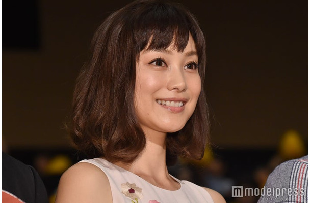 蛯原英里/2017年撮影(C)モデルプレス