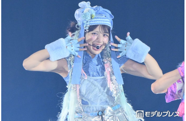 しなこ（C）モデルプレス