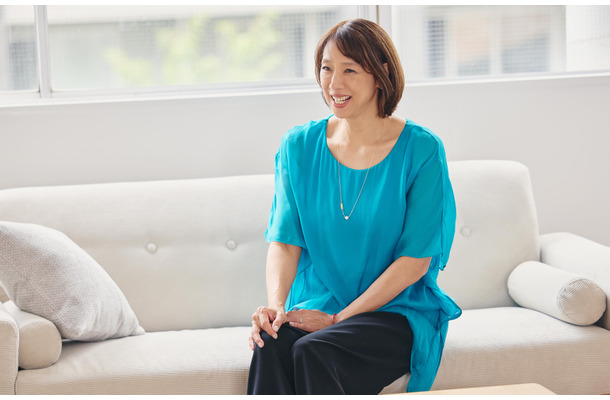 小谷実可子「寝る前のストレッチをサボりたくなる日はある」。でも「できない理由を探す癖」がつくと「つまらない人生」に
