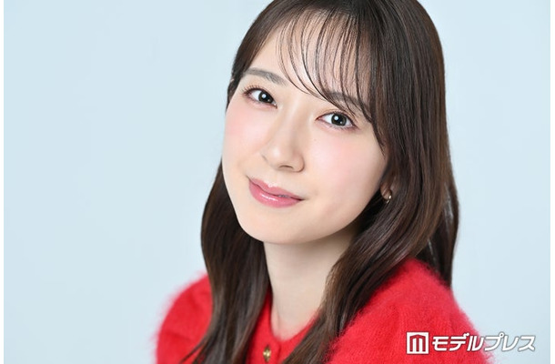 モデルプレスのインタビューに応じた金村美玖（C）モデルプレス