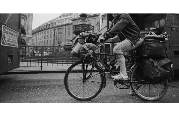 日本代表が勝ったので、自転車で1000km近く走ることになった人がいる