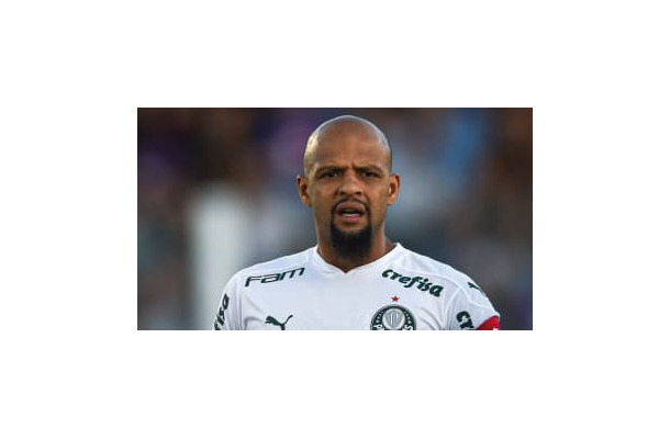 新型コロナを潰せ！フェリペ・メロの「トイレットペーパーチャレンジ」がおかしい